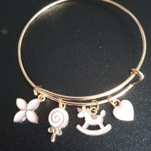 Charm bracelet